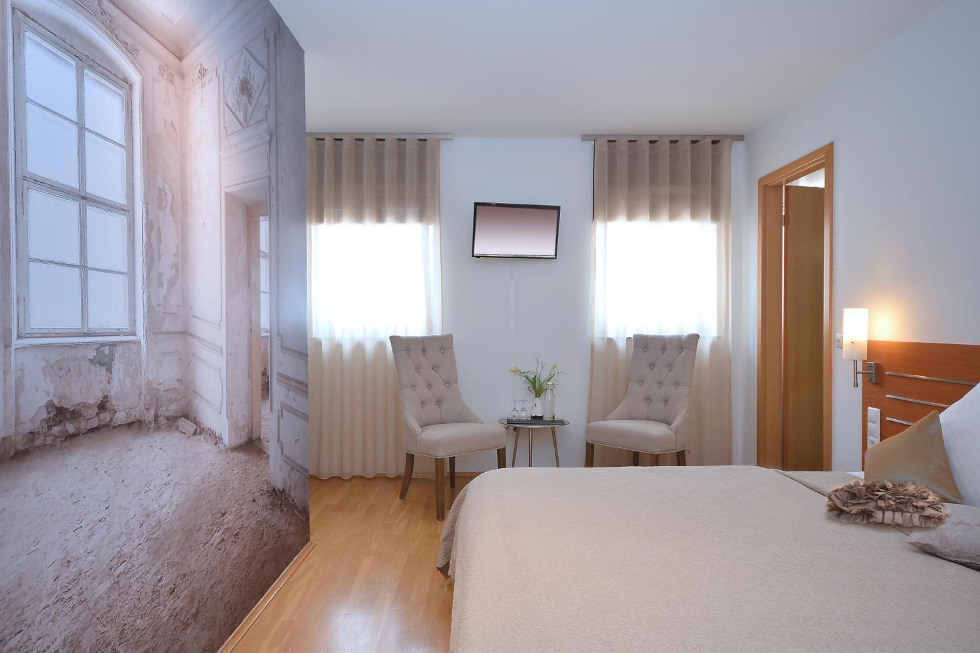 Landhotel Hauer Pleisweiler-Oberhofen Bagian luar foto